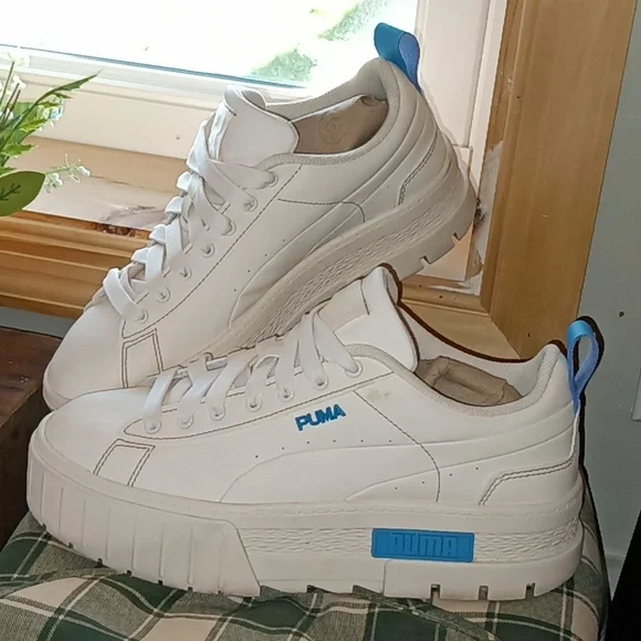 Nice! Women's 7.5 PUMA Mayze White & Blue Sneakers Shoes - Picture 3 of 7